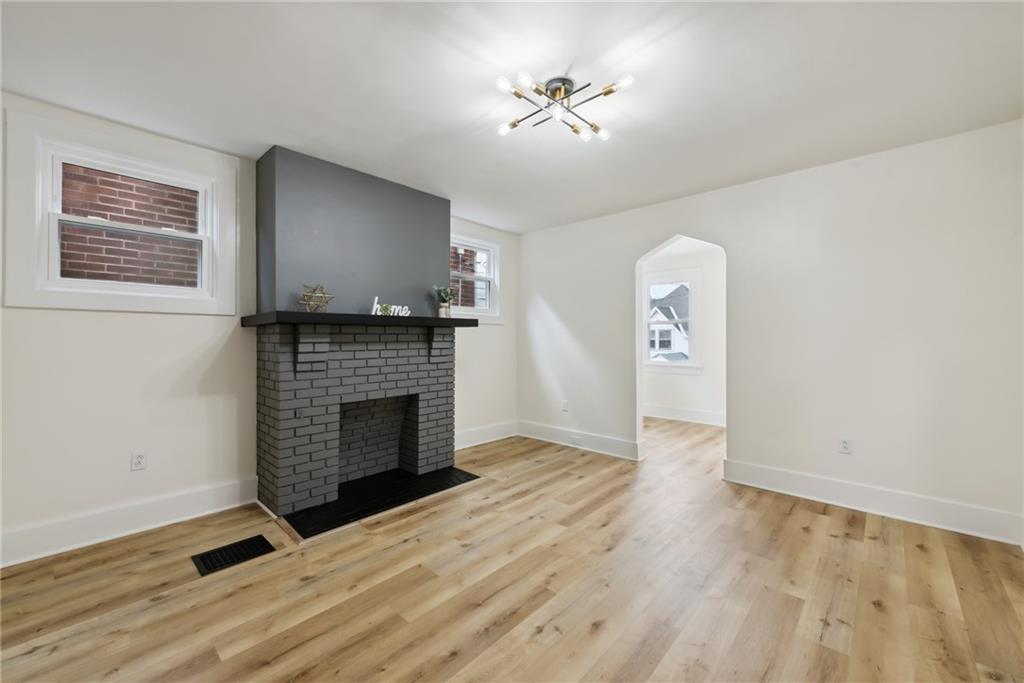 1135 Charles Street McKees Rocks, PA 15136 - Photo 7 of 22 Gallery Image 7