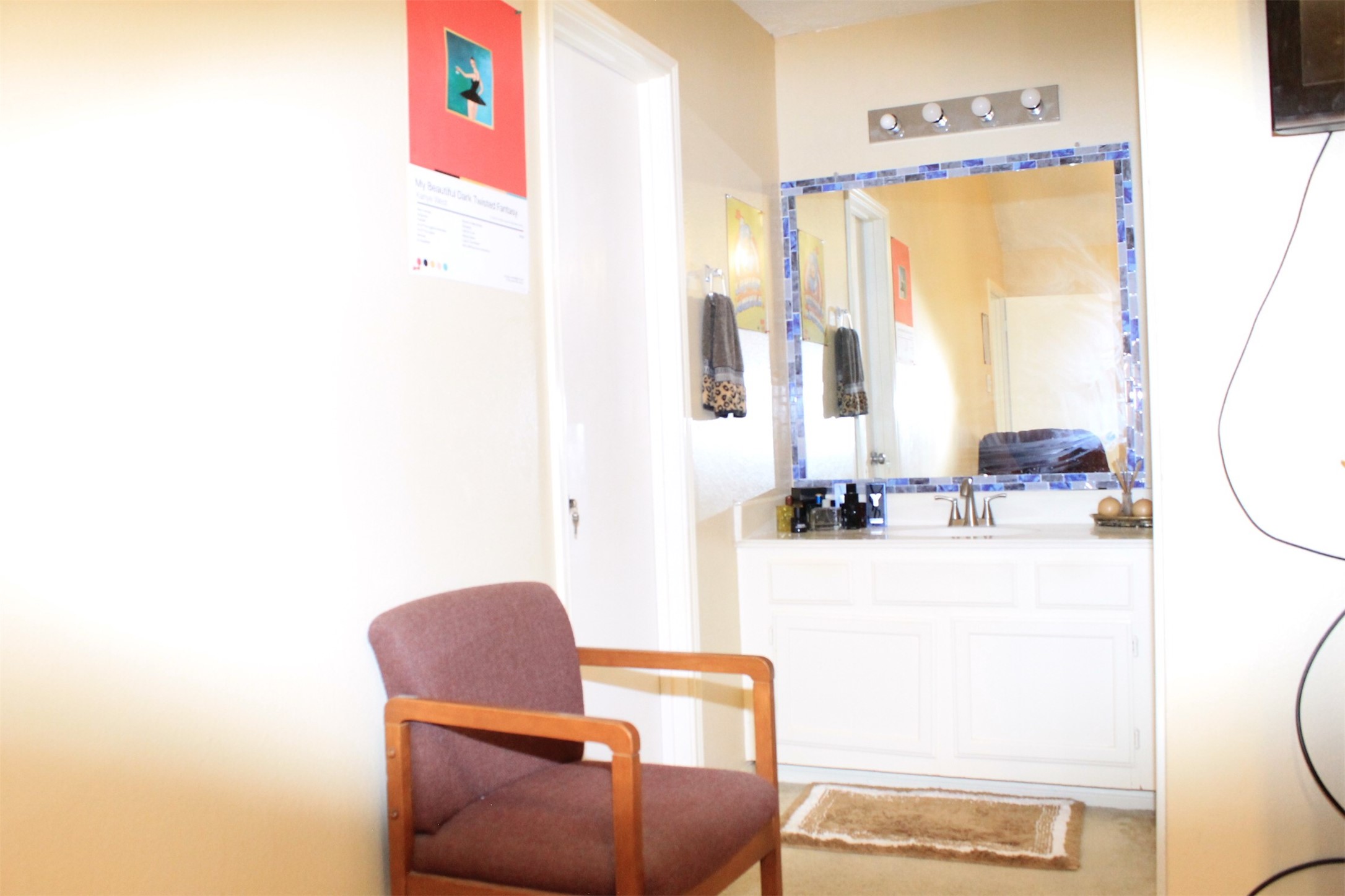 15818 Camp Fire Road Friendswood, TX 77546 - Photo 33 of 36 a living room with furniture and a window