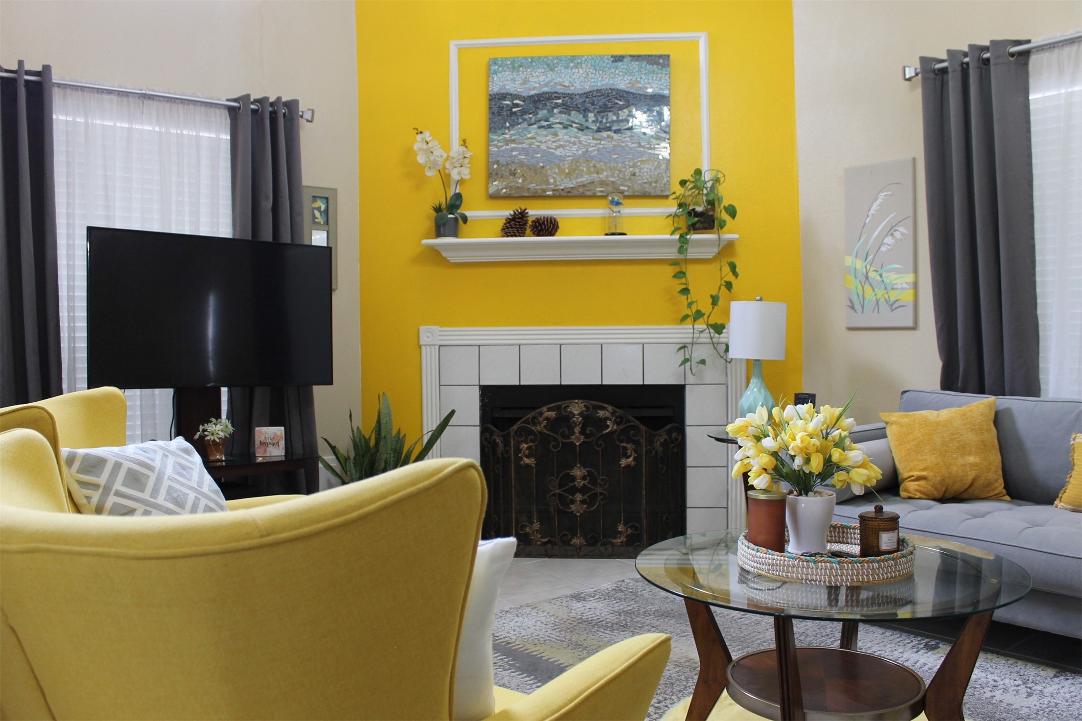 15818 Camp Fire Road Friendswood, TX 77546 - Photo 9 of 36 a living room with furniture and a fireplace