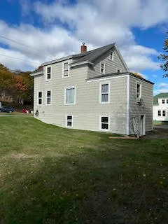 $375,000 | 1032 Commercial Street, Rockport, ME 04856