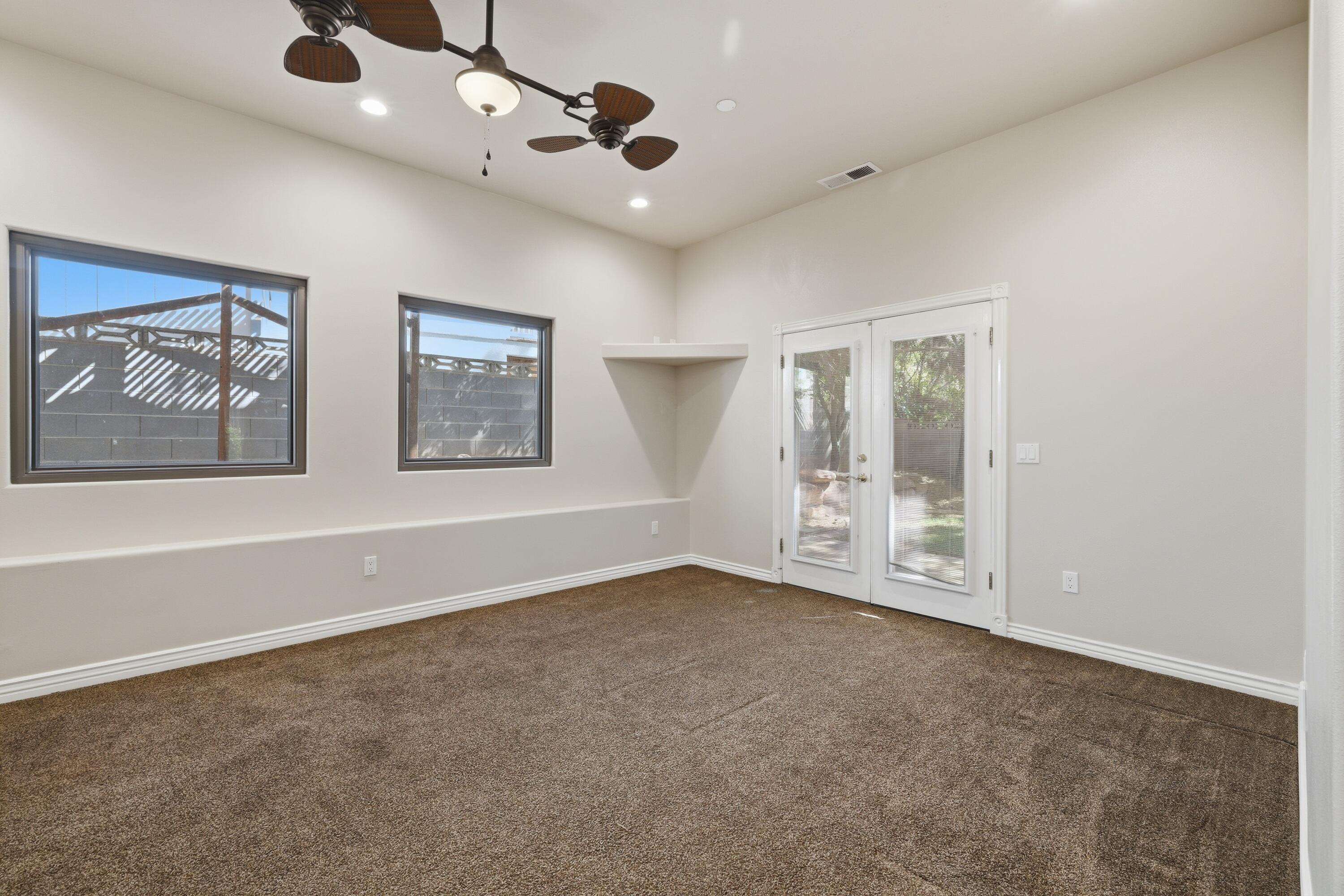 201 Shadow Point Drive St. George, UT 84770 - Photo 11 of 16 Walk Out Office