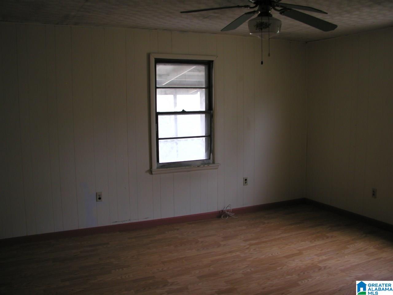 810 North Ledbetter Street Anniston, AL 36201 - Photo 5 of 10