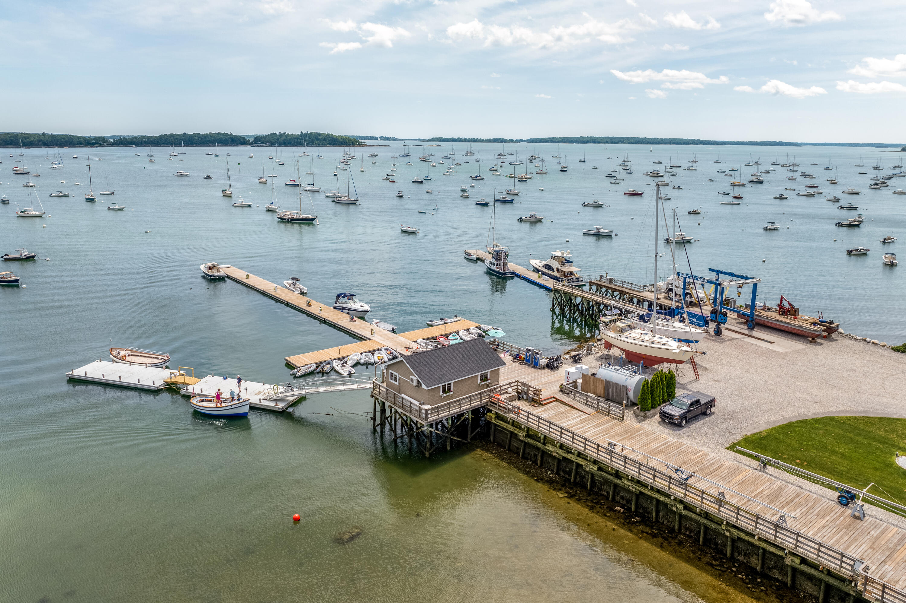 168 Foreside Road Falmouth, ME 04105 - Photo 17 of 26 Dockside Restaurant