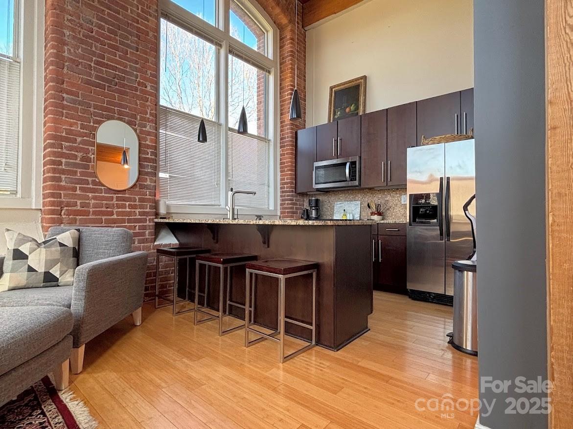 201 South Hoskins Road, Unit 136 Charlotte, NC 28208 - Photo 4 of 37