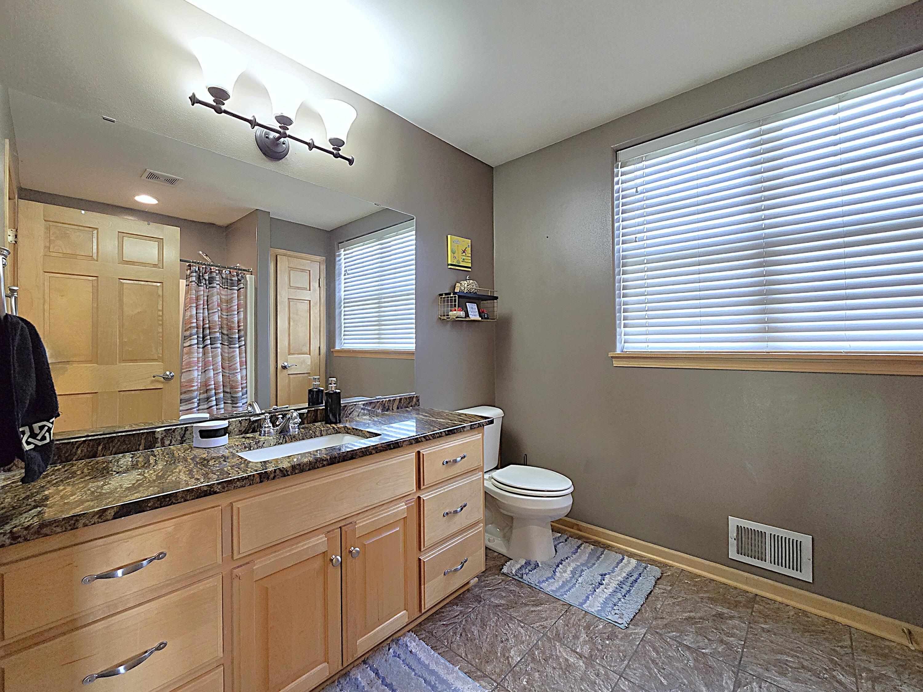9729 West Prairie Grass Way Franklin, WI 53132 - Photo 37 of 73 Full Bath on Upper