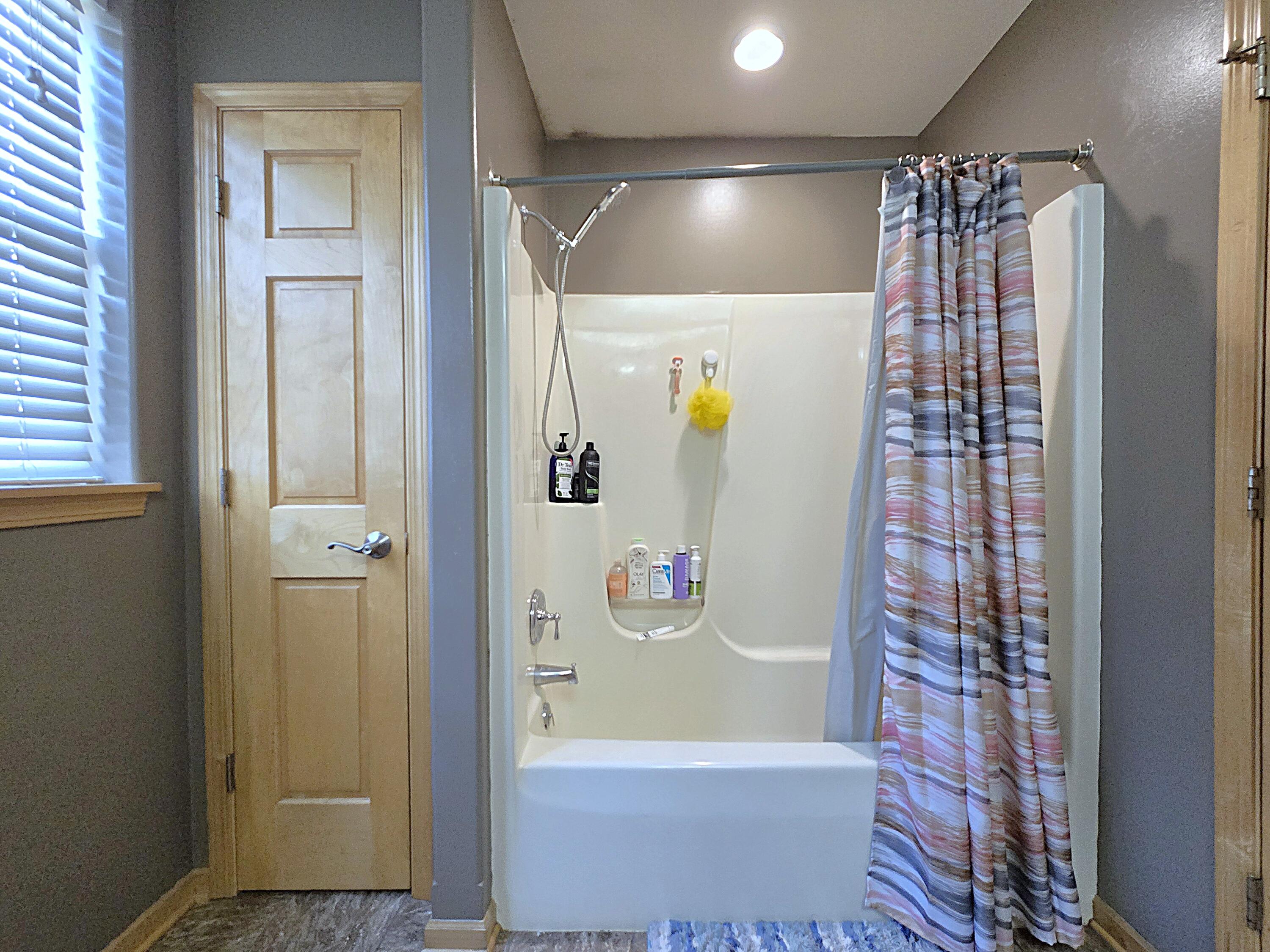 9729 West Prairie Grass Way Franklin, WI 53132 - Photo 38 of 73 Full Bath on Upper
