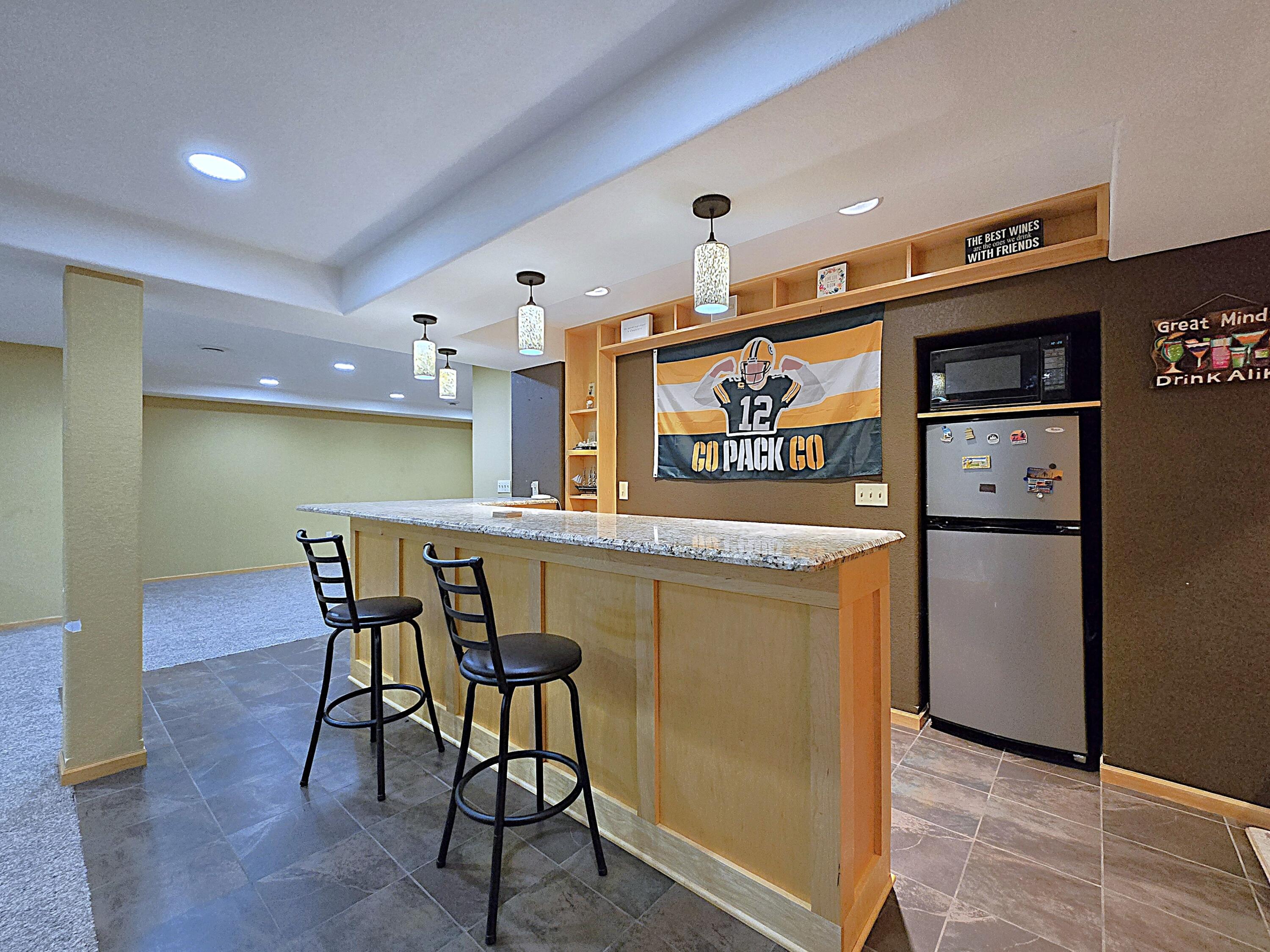 9729 West Prairie Grass Way Franklin, WI 53132 - Photo 52 of 73 Rec Room Bar