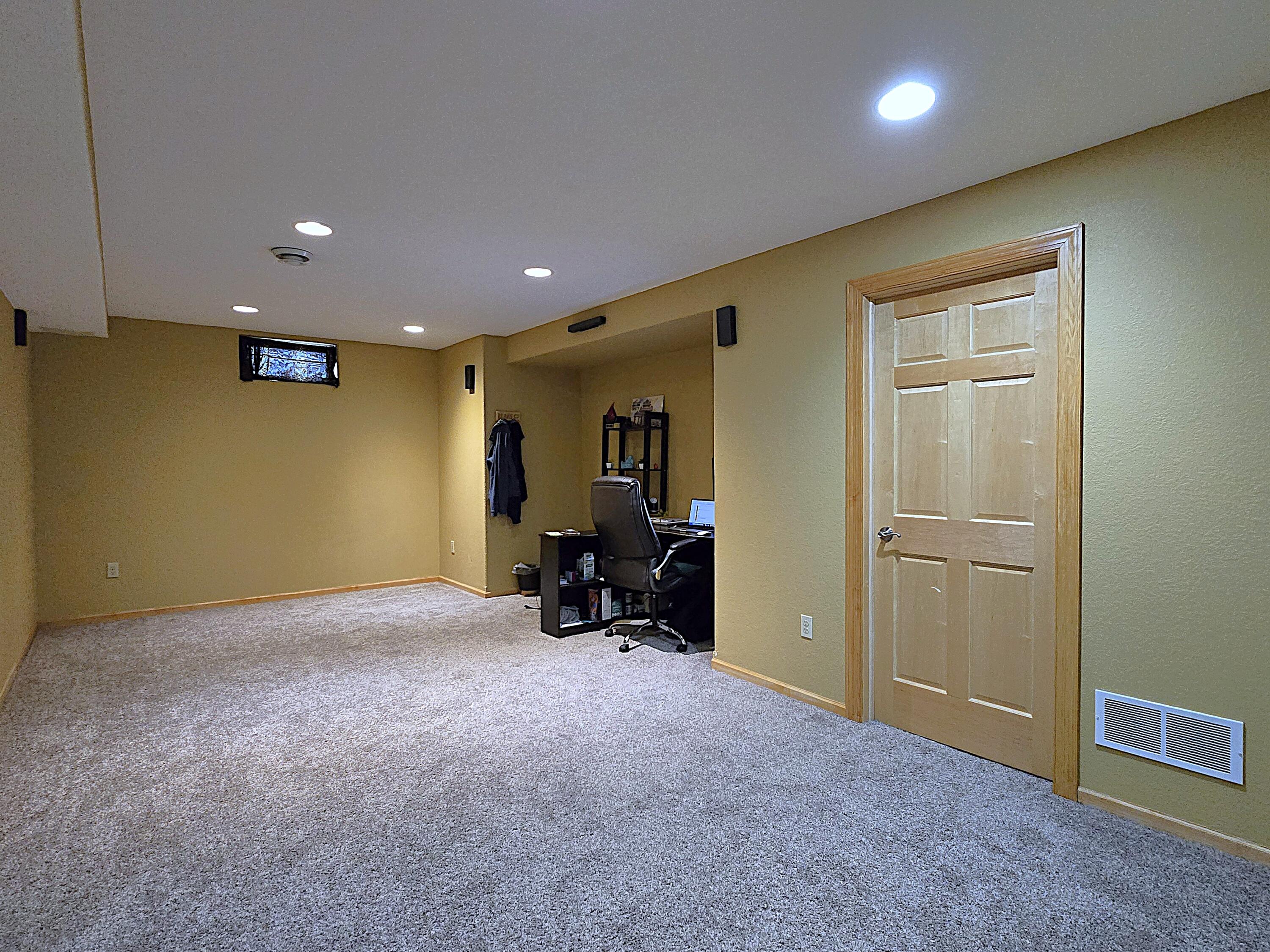 9729 West Prairie Grass Way Franklin, WI 53132 - Photo 60 of 73 Office Flex Room