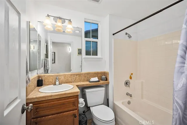 $1,150,000 | 109 Jadestone, Irvine, CA 92603