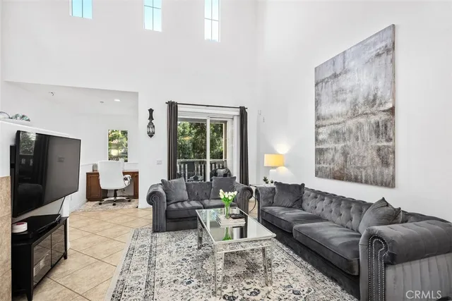 $1,150,000 | 109 Jadestone, Irvine, CA 92603