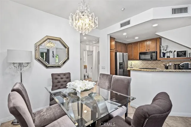 $1,150,000 | 109 Jadestone, Irvine, CA 92603