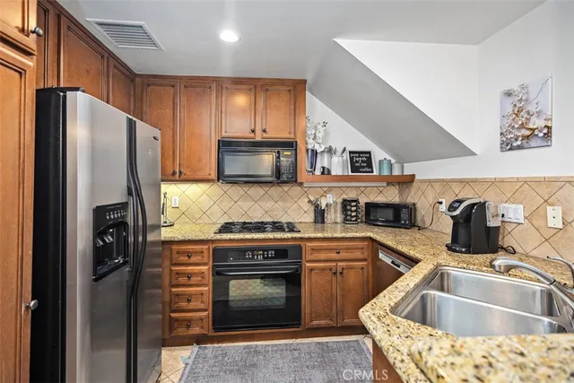 $1,150,000 | 109 Jadestone, Irvine, CA 92603