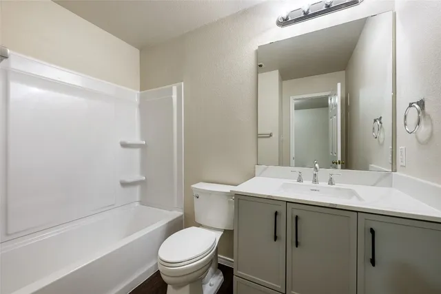 $1,950 | 4009 Veiled Falls Drive, Pflugerville, TX 78660