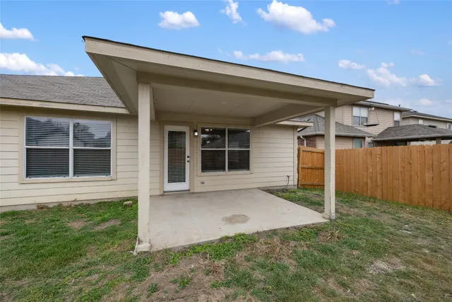 $1,950 | 4009 Veiled Falls Drive, Pflugerville, TX 78660