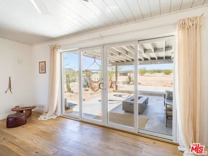 $549,000 | 2724 Stonehill Avenue, Joshua Tree, CA 92252