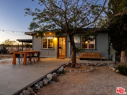 $549,000 | 2724 Stonehill Avenue, Joshua Tree, CA 92252