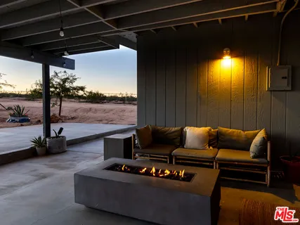 $545,000 | 2724 Stonehill Avenue, Joshua Tree, CA 92252