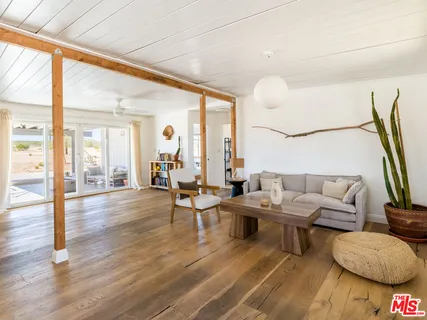 $549,000 | 2724 Stonehill Avenue, Joshua Tree, CA 92252