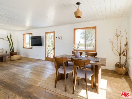 $549,000 | 2724 Stonehill Avenue, Joshua Tree, CA 92252