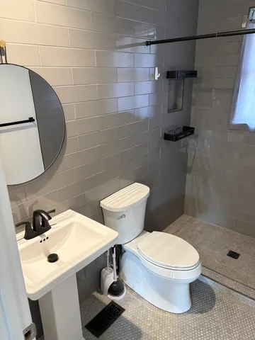 $1,695 | 607 Gailwood Lane, Unit B, Nashville, TN 37214