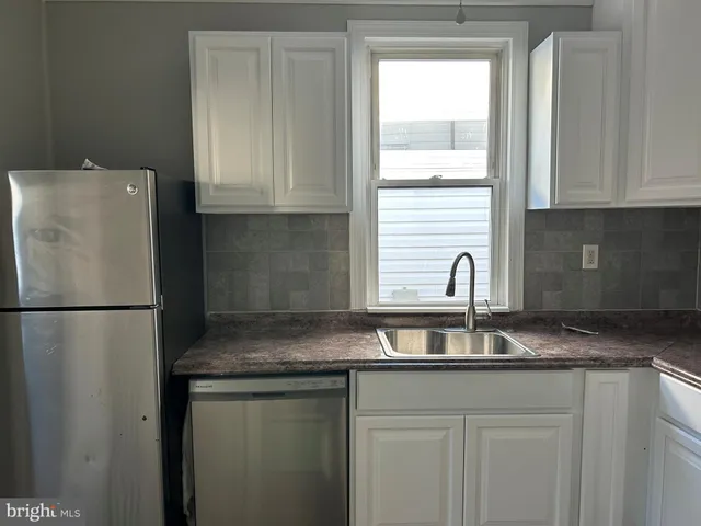 $2,200 | 29 Haddon Avenue, Westmont, NJ 08108