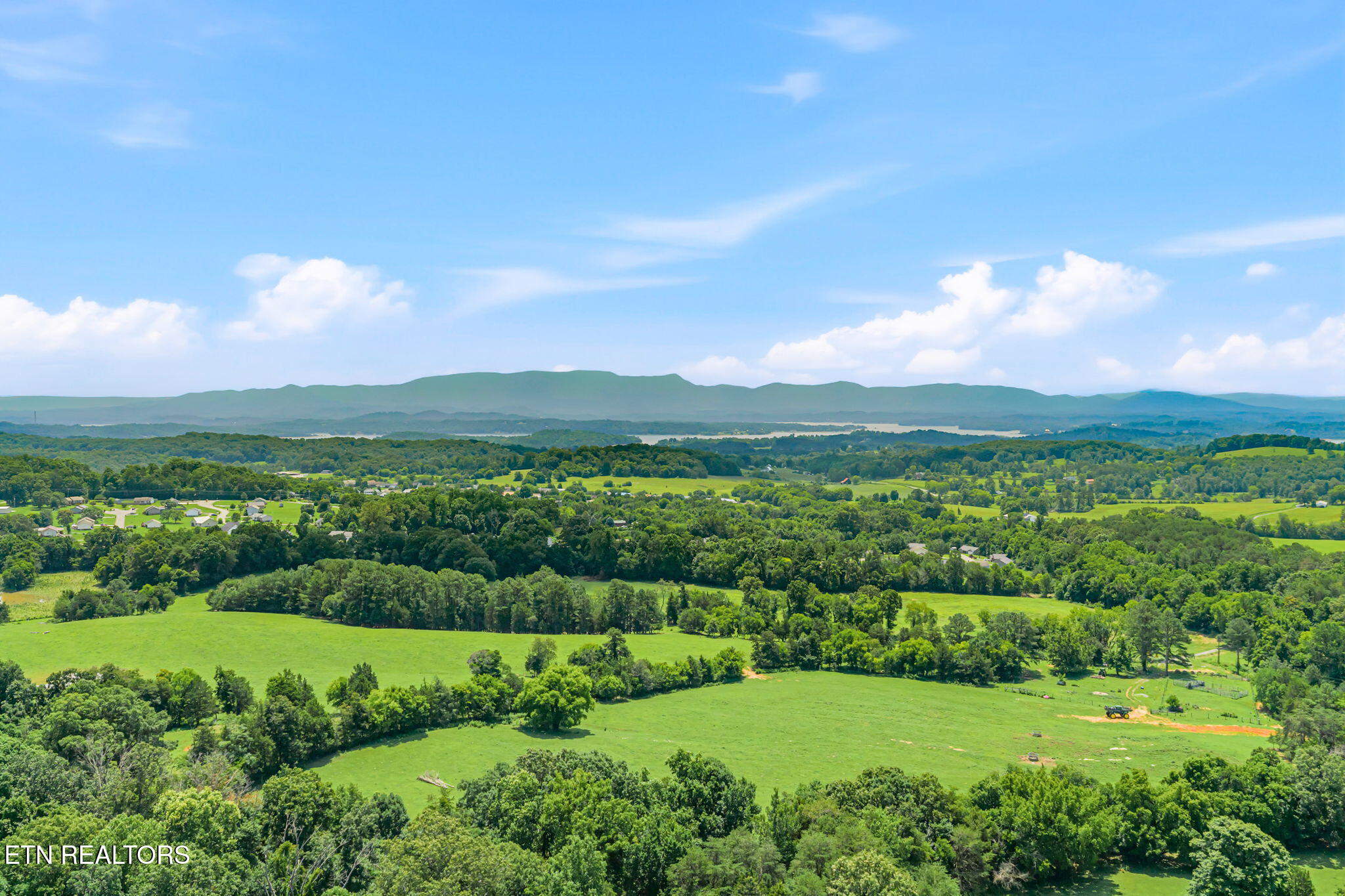 527 Low Valley Road Dandridge, TN 37725 - Photo 52 of 52 54-web-or-mls-527 Low Valley Drive-53