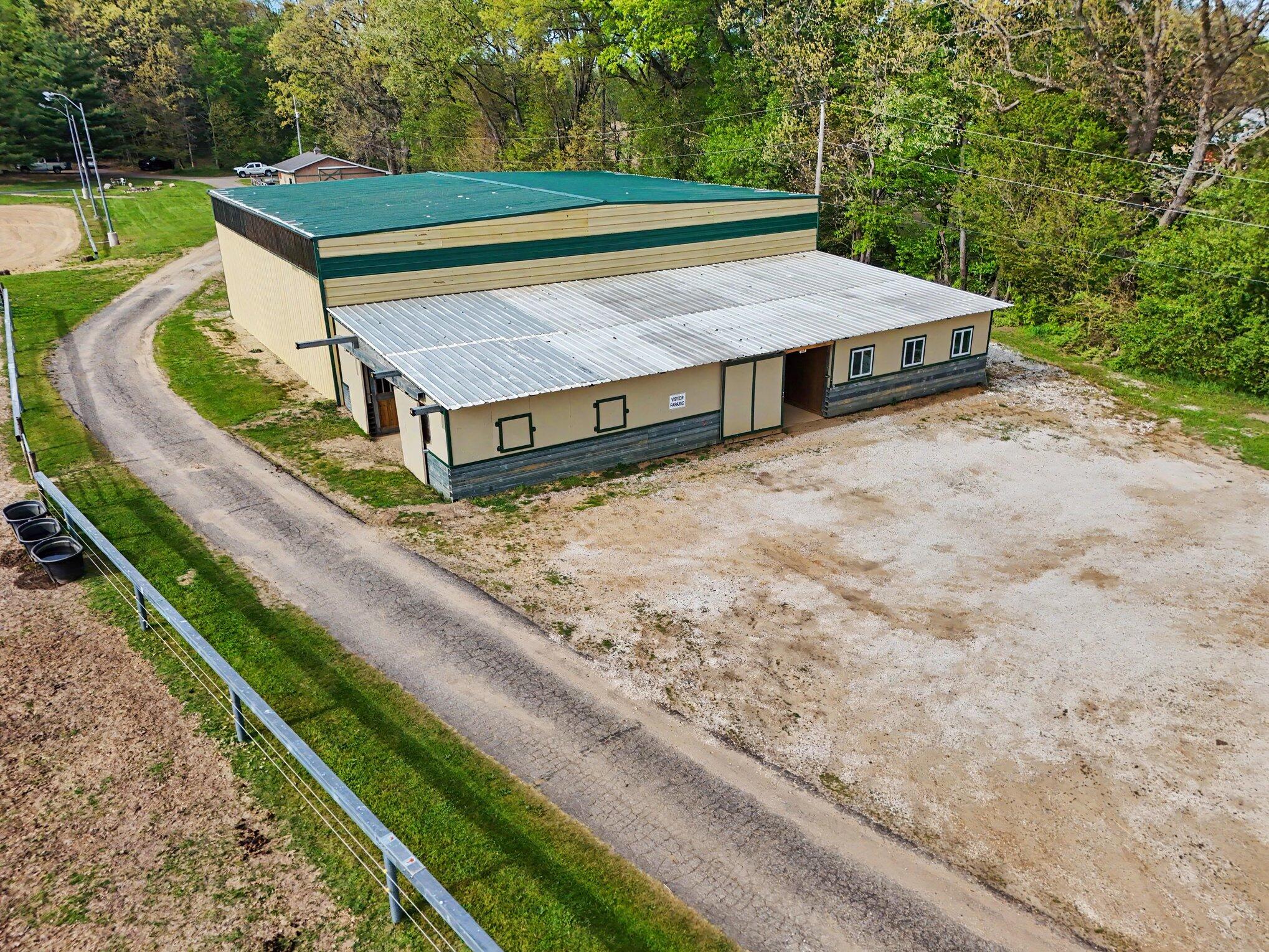 11475 Gorsline Road Battle Creek, MI 49014 - Photo 31 of 72 040_file_1017