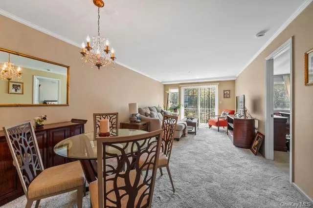 $364,000 | 500 Pondside Drive, Unit 2H, White Plains, NY 10607