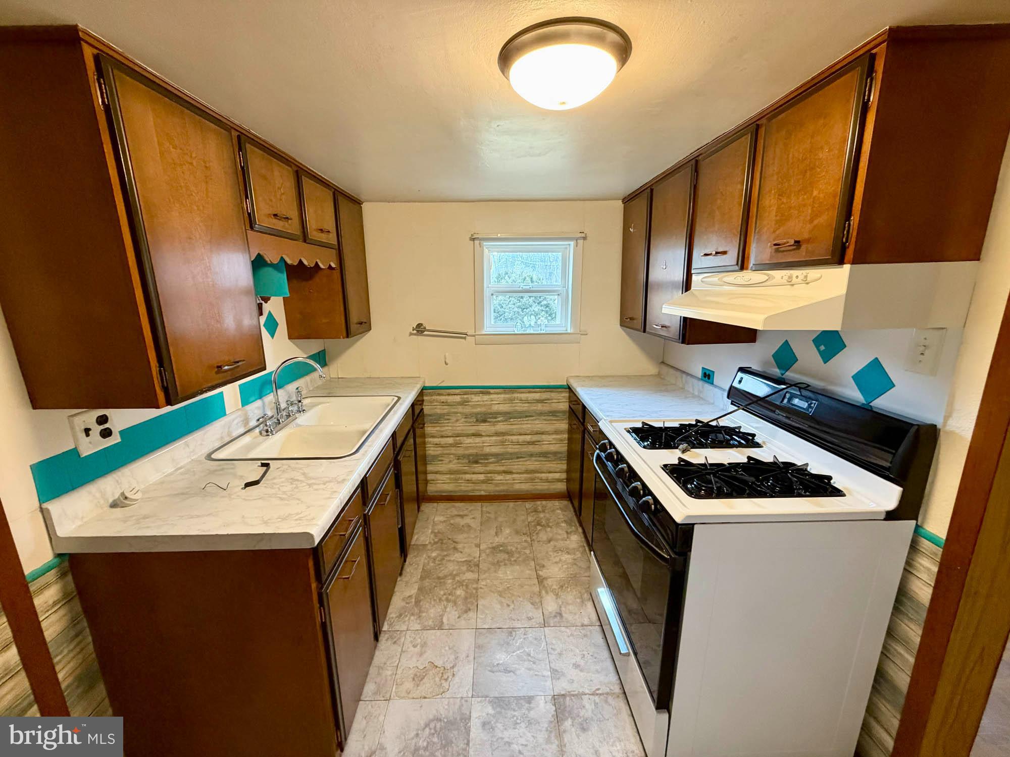 2630 Hobbs Road Glenwood, MD 21738 - Photo 7 of 18