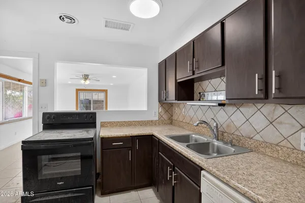 $1,700 | 1113 North Coolidge Avenue, Casa Grande, AZ 85122