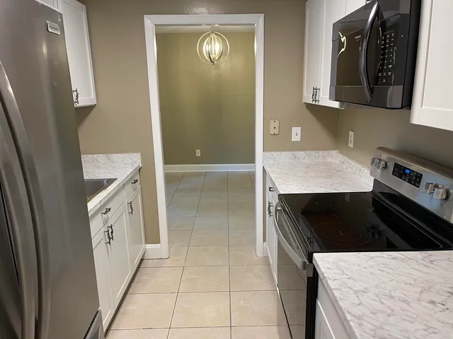 $1,450 | 2601 Rippee Road, Tallahassee, FL 32303