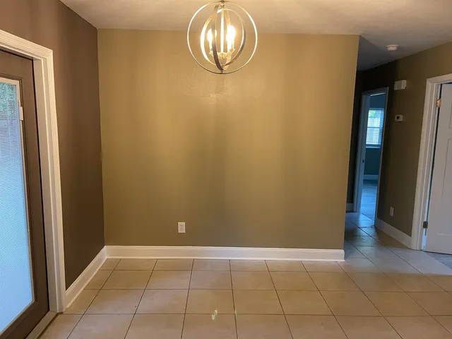 $1,450 | 2601 Rippee Road, Tallahassee, FL 32303