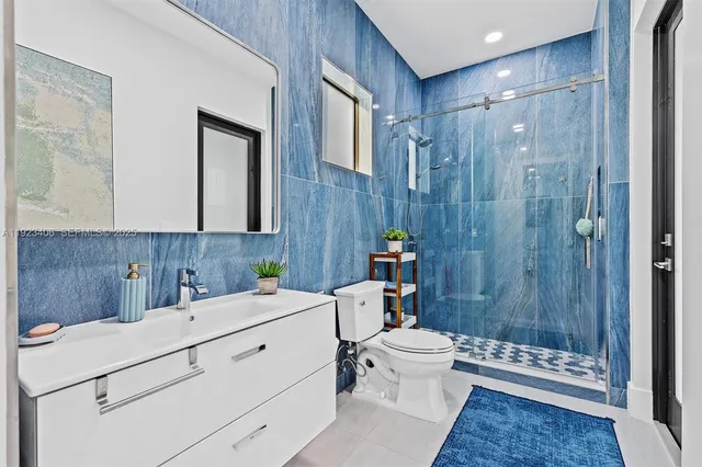 $2,535,000 | 81 South Royal Poinciana Boulevard, Miami Springs, FL 33166