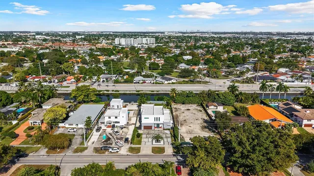 $2,535,000 | 81 South Royal Poinciana Boulevard, Miami Springs, FL 33166