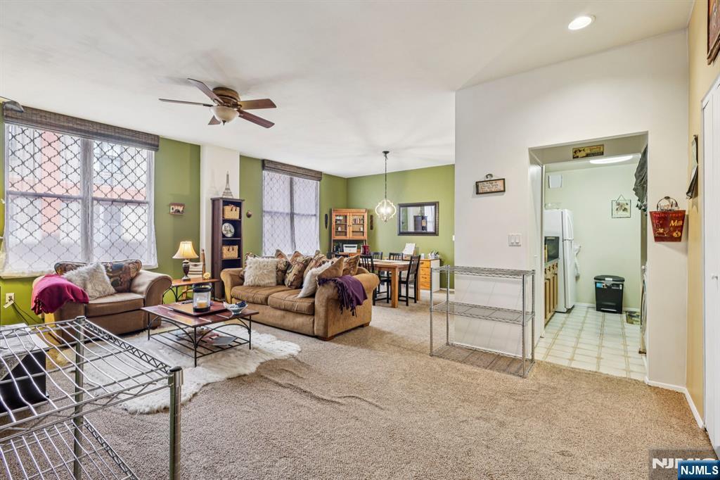 111 Mulberry Street, Unit 2V Newark, NJ 07102 - Photo 5 of 27 a living room with furniture