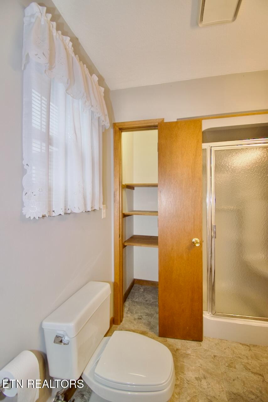 922 Ratledge Road Friendsville, TN 37737 - Photo 26 of 60 Gallery Image 26