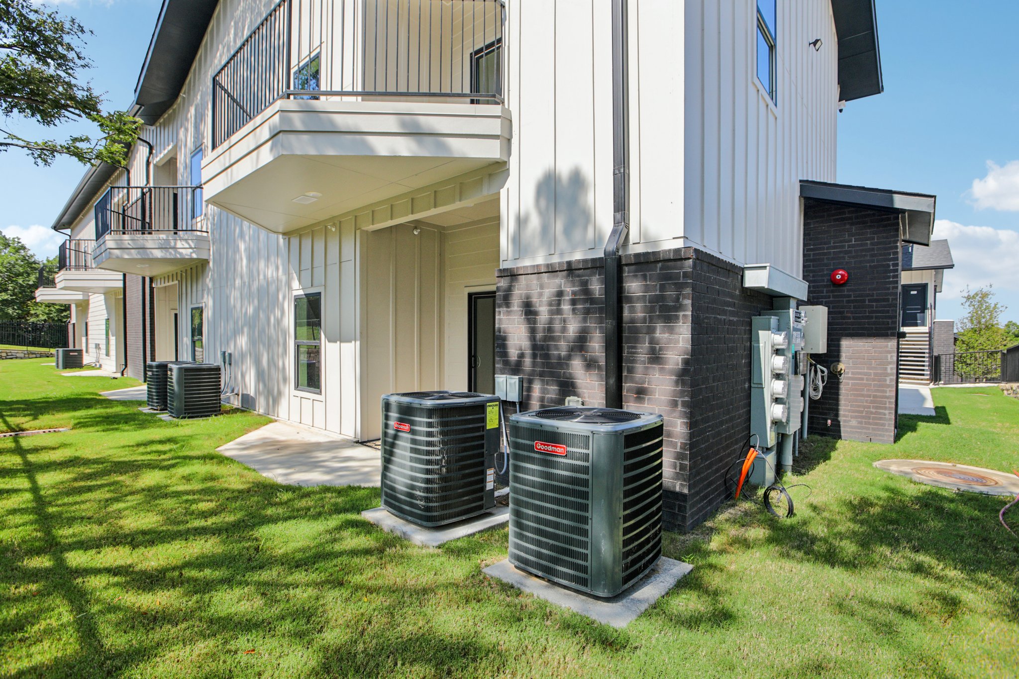 2450 Wickersham Lane, Unit 2012 Austin, TX 78741 - Photo 28 of 36