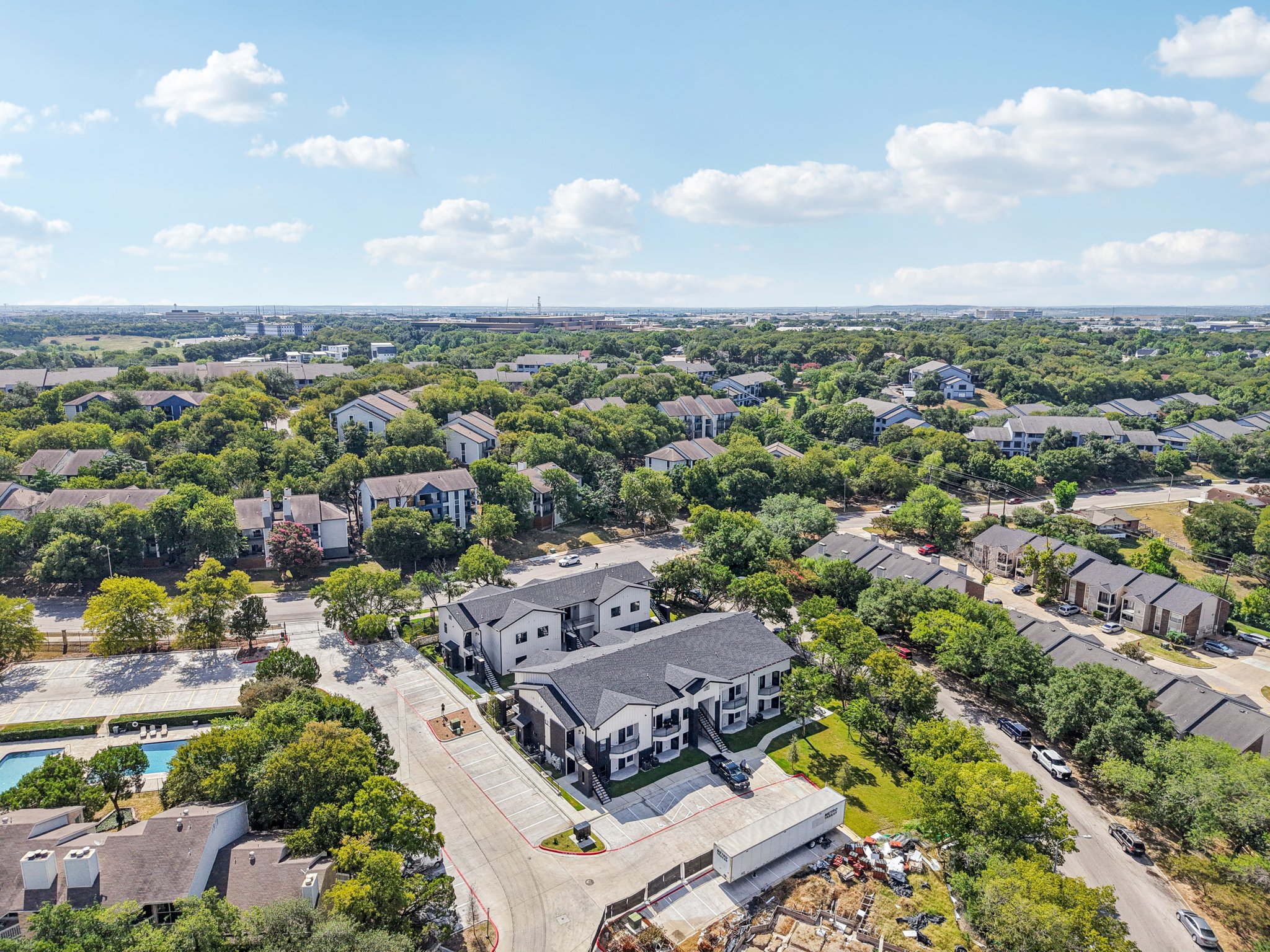 2450 Wickersham Lane, Unit 2012 Austin, TX 78741 - Photo 35 of 36 Aerial view of residential area
