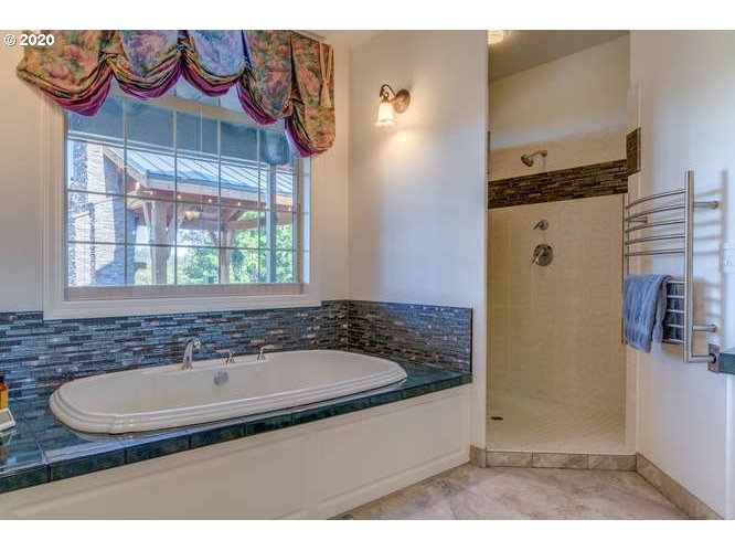 5812 Northeast 265th Street Ridgefield, WA 98642 - Photo 14 of 32 Gallery Image 14