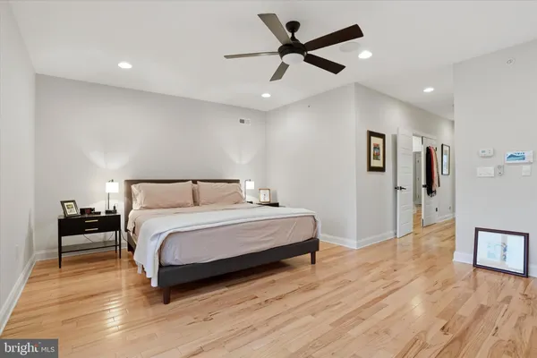 $5,200 | 159 Green Lane, Philadelphia, PA 19127