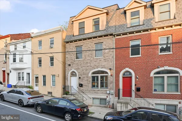 $5,200 | 159 Green Lane, Philadelphia, PA 19127