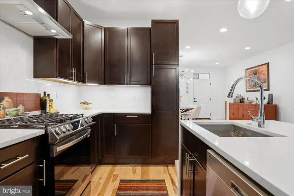 $5,200 | 159 Green Lane, Philadelphia, PA 19127