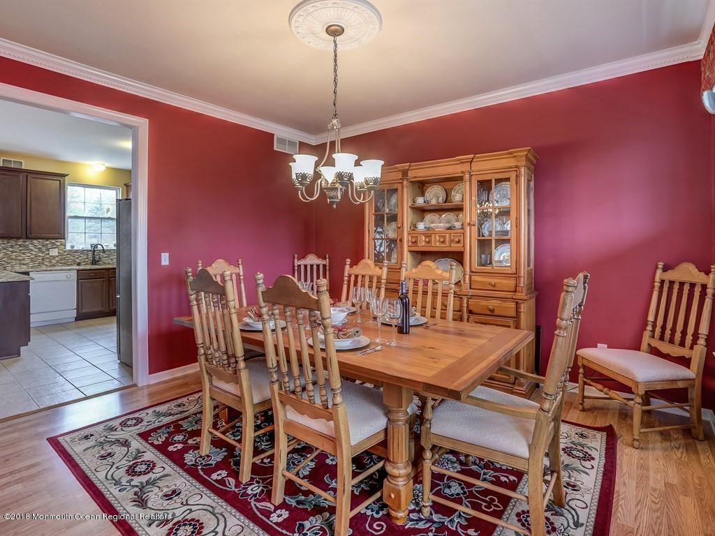 36 Hannah Lee Road Barnegat, NJ 08005 - Photo 12 of 43 011_Dining