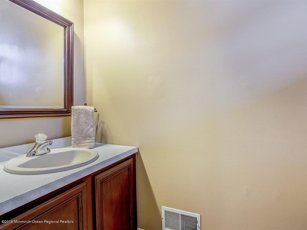 36 Hannah Lee Road Barnegat, NJ 08005 - Photo 17 of 43 016_Powder Room
