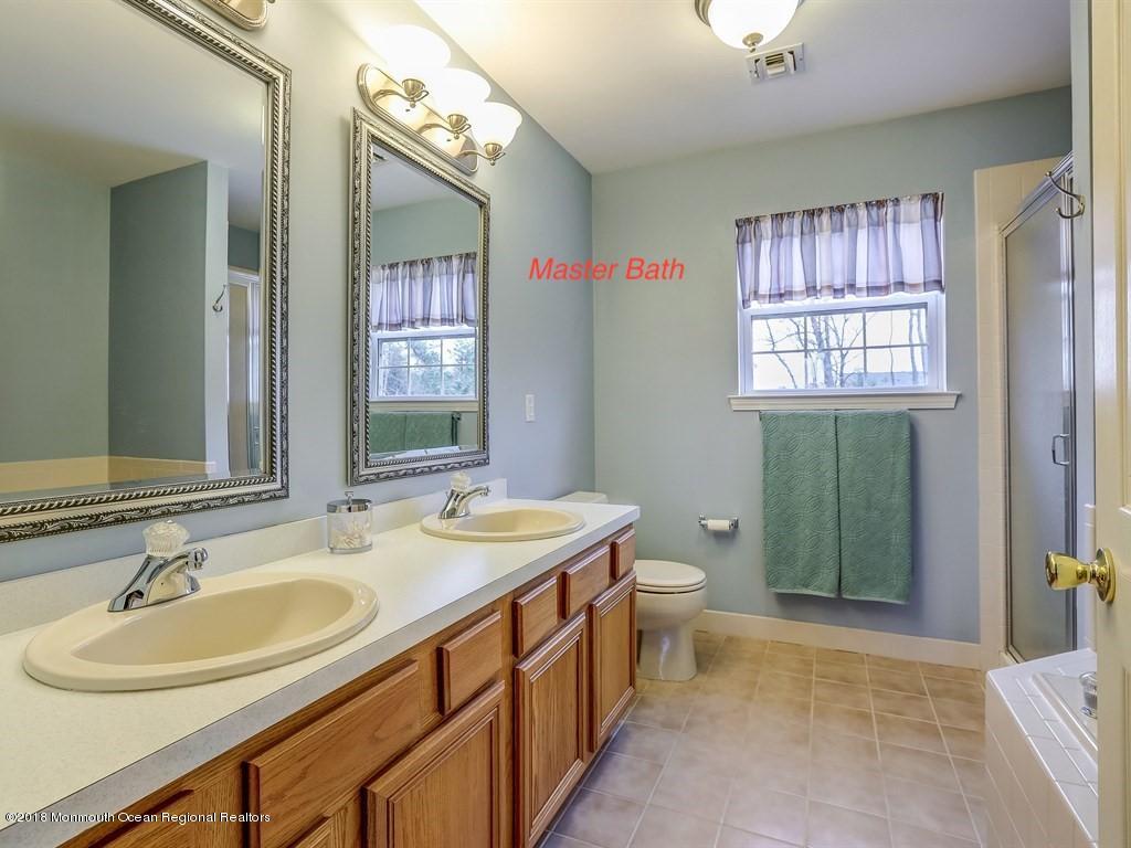 36 Hannah Lee Road Barnegat, NJ 08005 - Photo 21 of 43 020_Master Bathroom