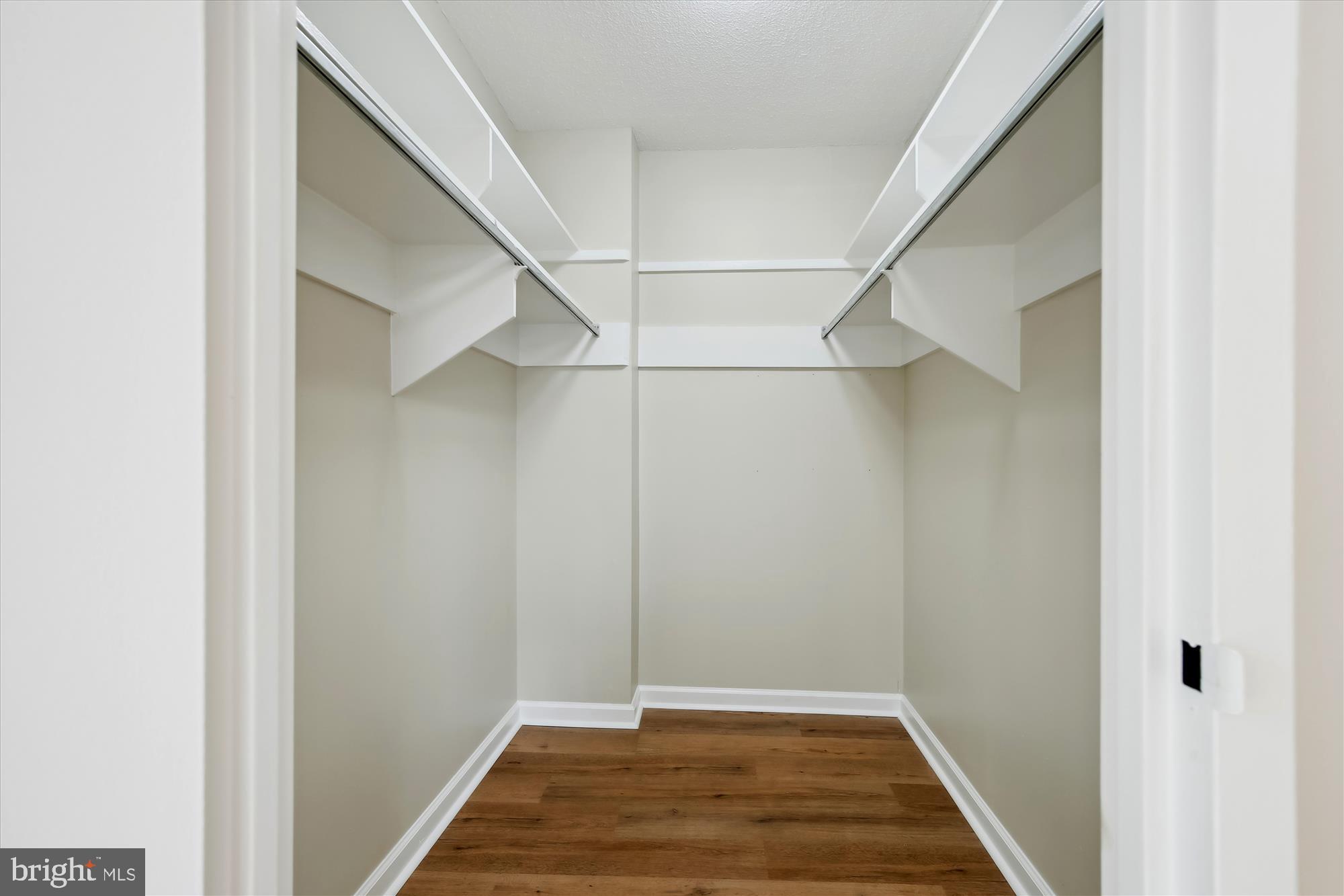 4141 North Henderson Road, Unit 224 Arlington, VA 22203 - Photo 15 of 31