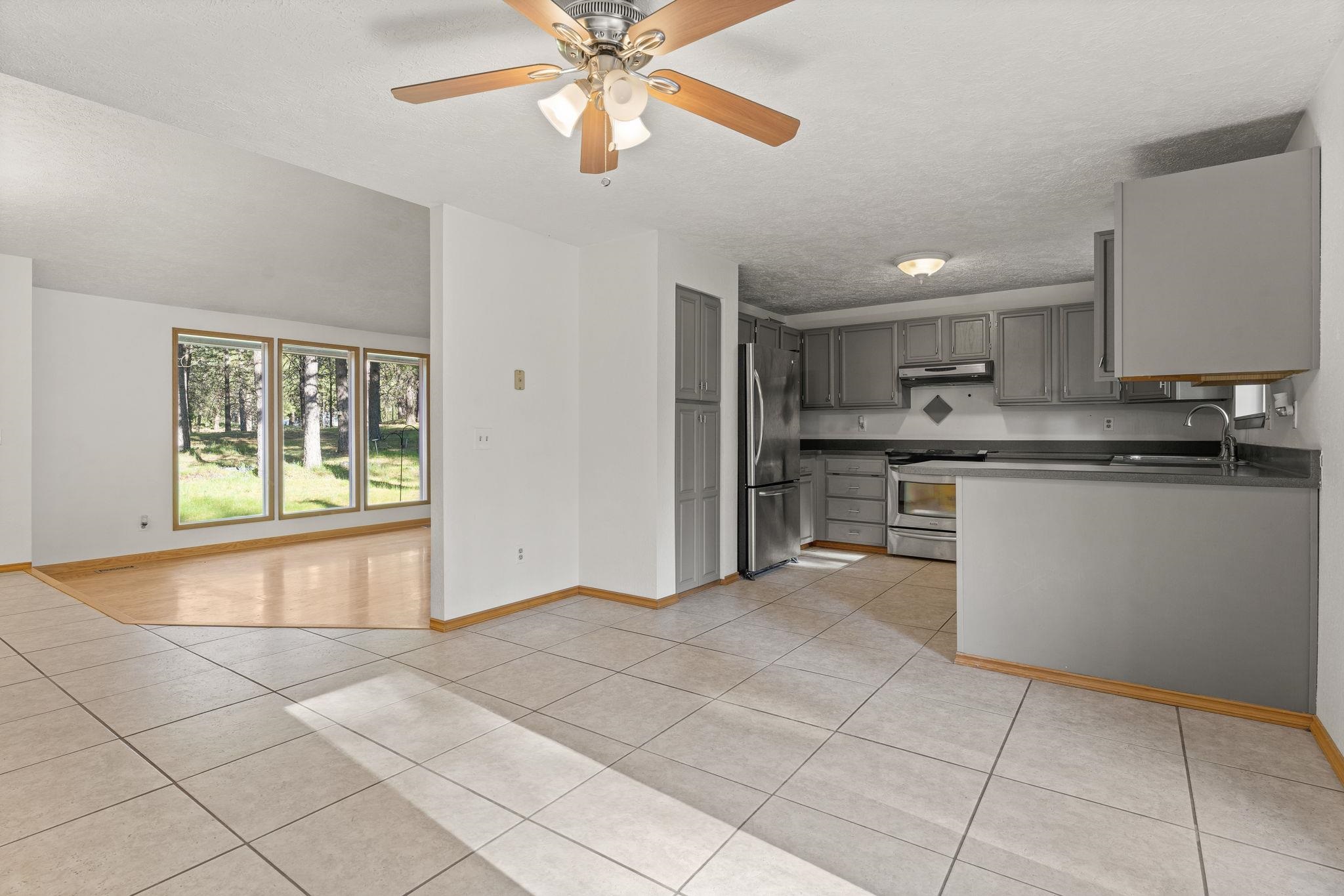212 South Brooks Road Medical Lake, WA 99022 - Photo 3 of 39 Gallery Image 3