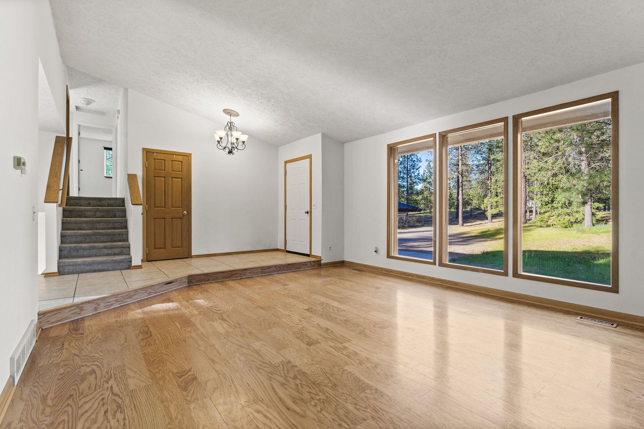 212 South Brooks Road Medical Lake, WA 99022 - Photo 10 of 39 Gallery Image 10
