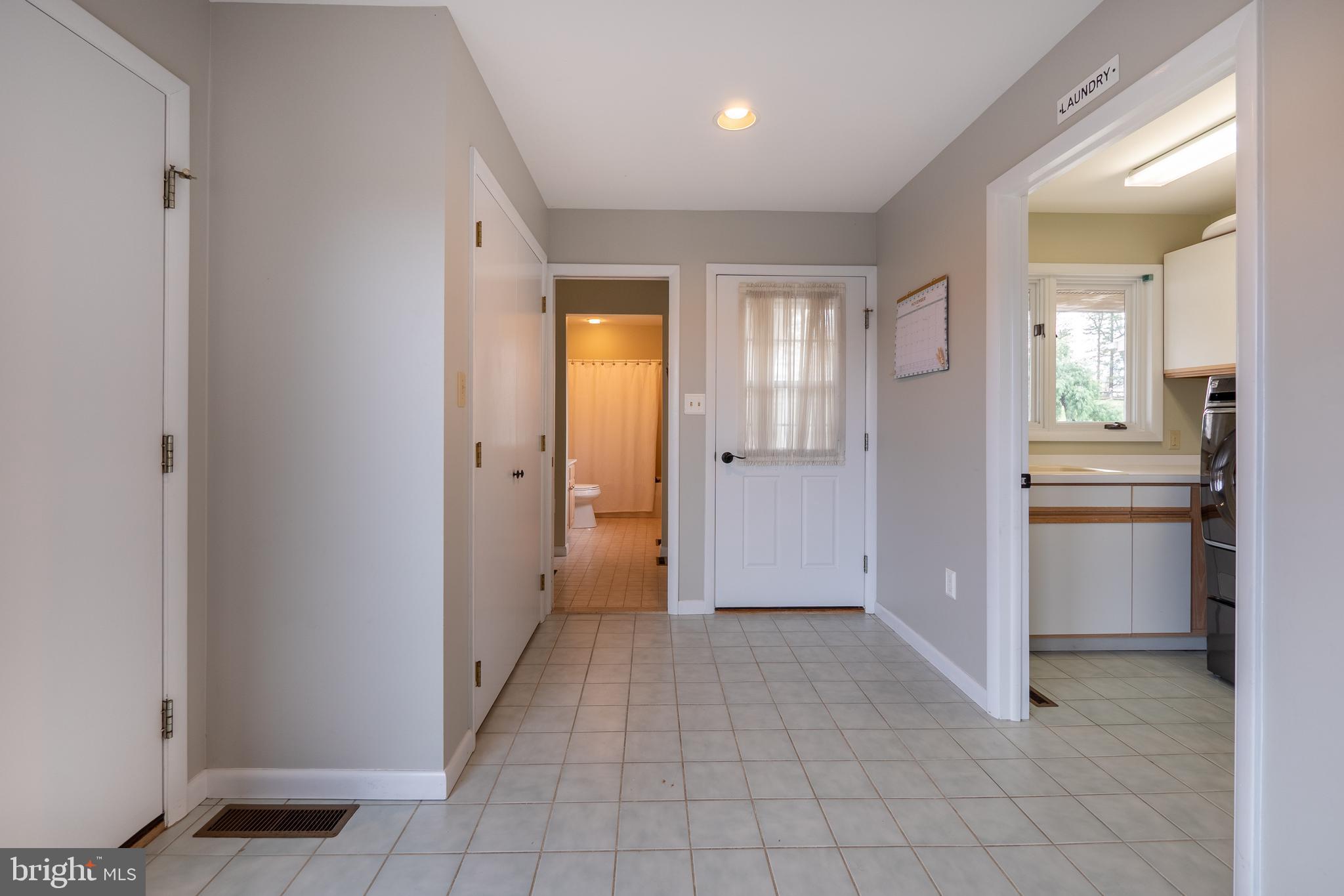8166 Valley Road Fogelsville, PA 18051 - Photo 30 of 46 Gallery Image 30