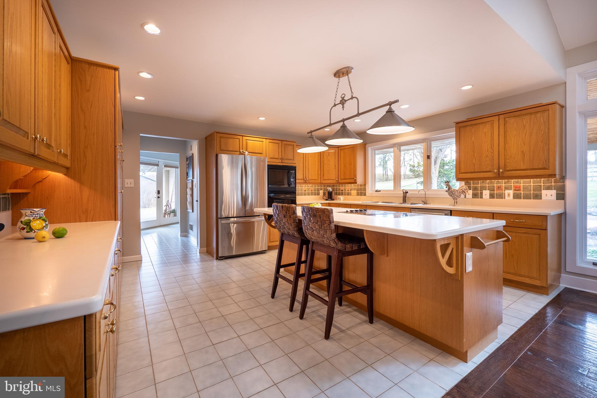 8166 Valley Road Fogelsville, PA 18051 - Photo 9 of 46 Gallery Image 9